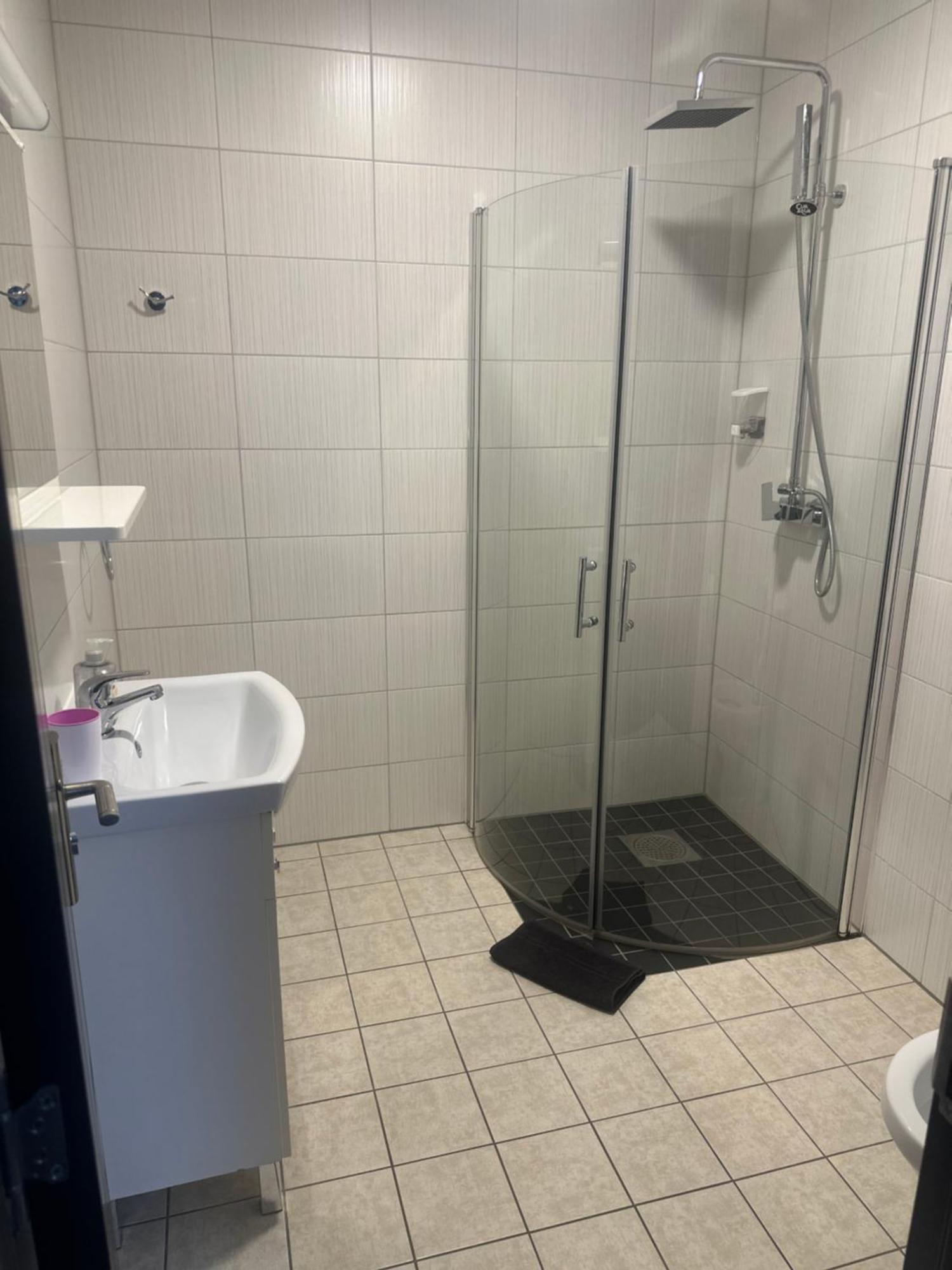 Hotel Casa Clau Orszowa Zewnętrze zdjęcie