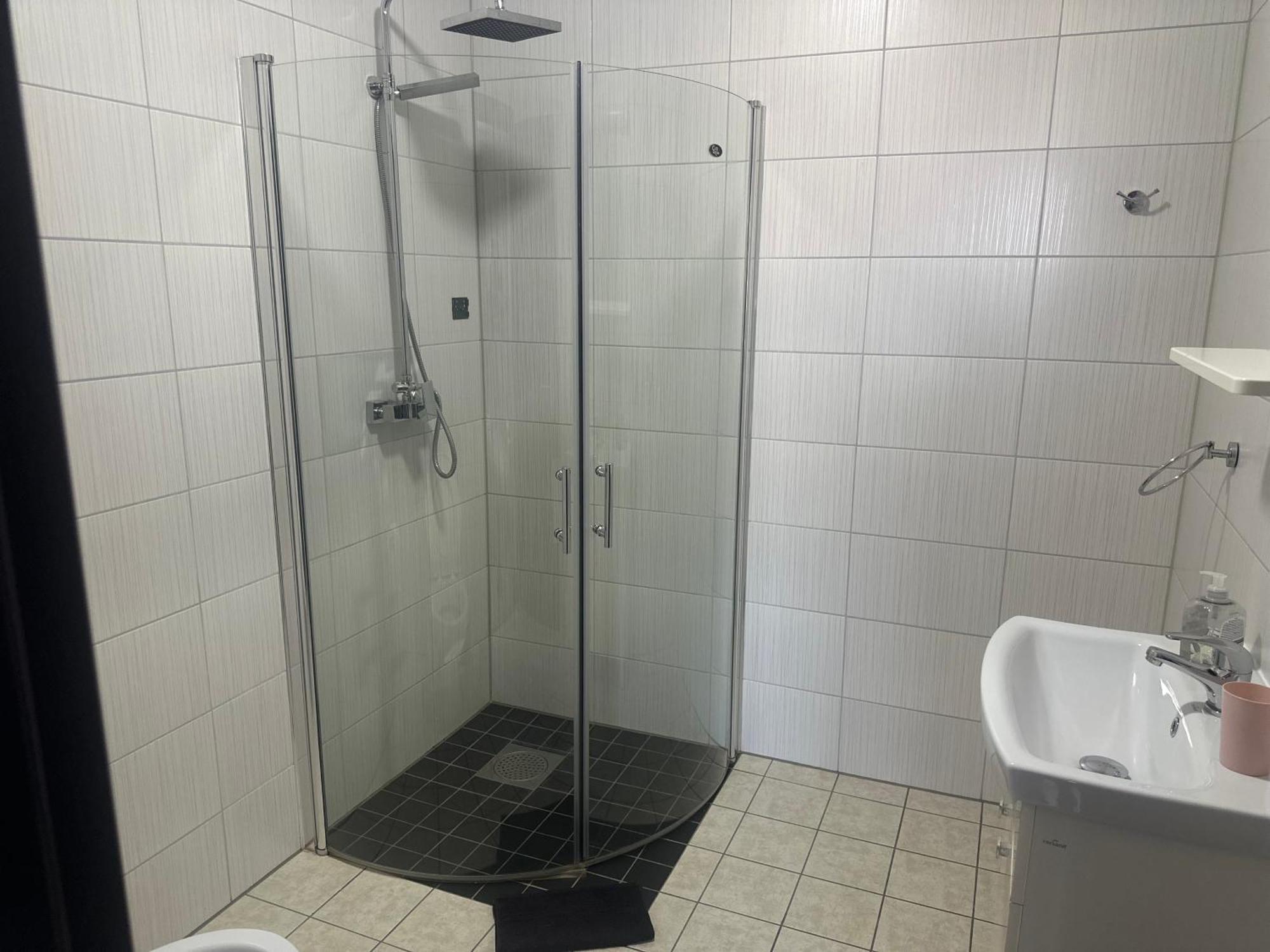 Hotel Casa Clau Orszowa Zewnętrze zdjęcie